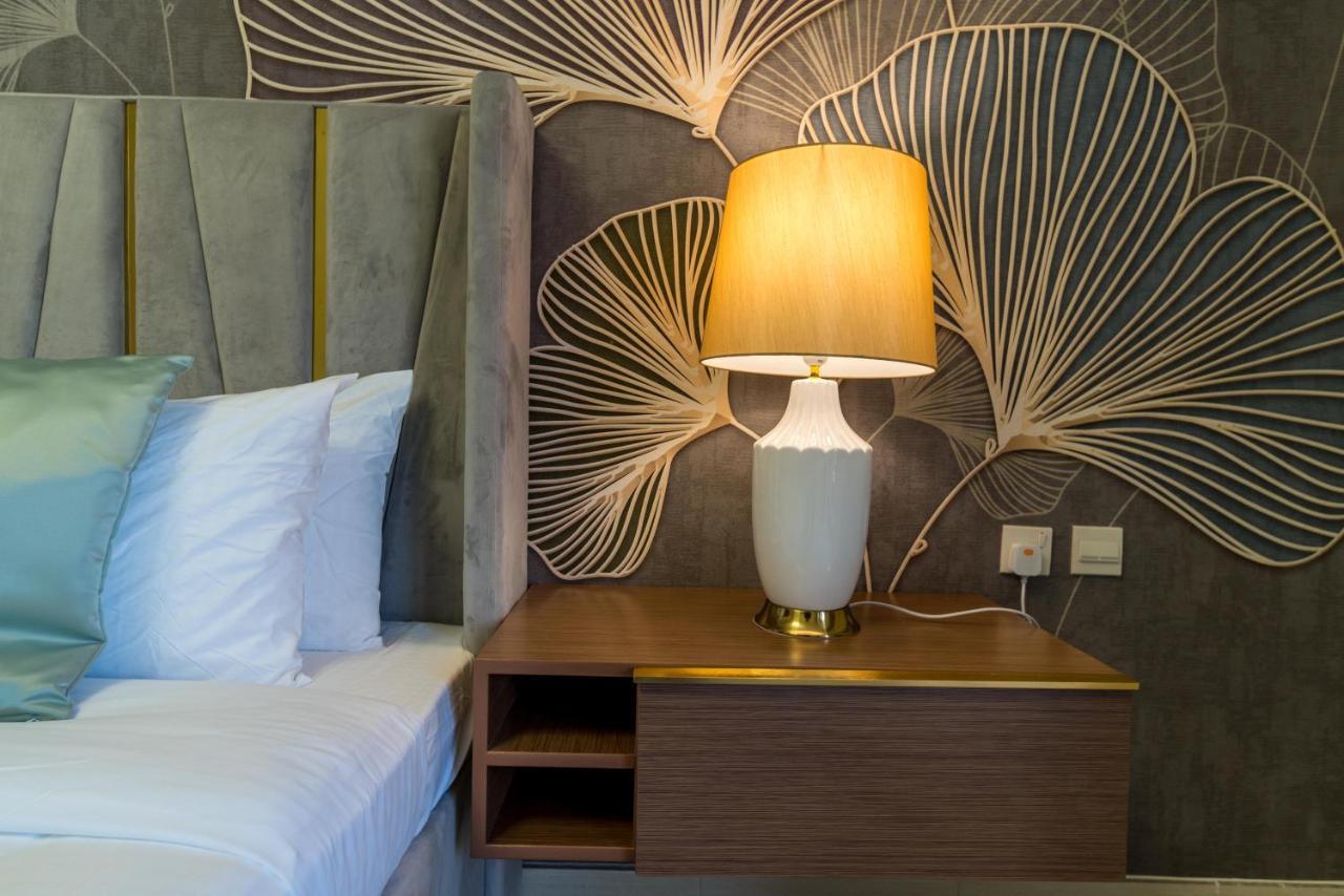 Simply Comfort In Sarai Palm Jumeirah Dubai Ngoại thất bức ảnh